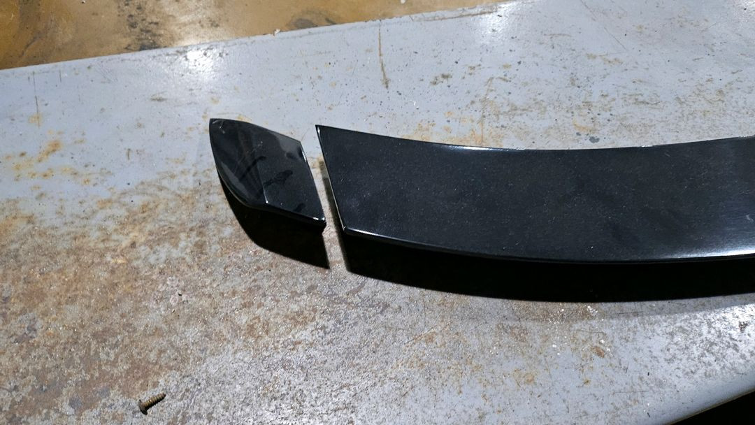 에쿠스 vi trc 3점식 스포일러 판매합니다 이미지