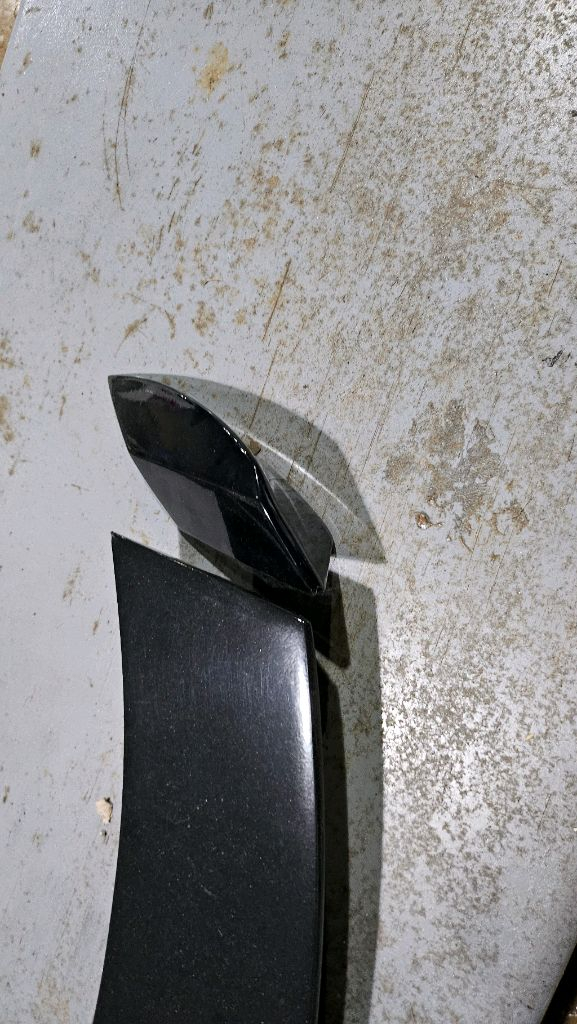 에쿠스 vi trc 3점식 스포일러 판매합니다 이미지