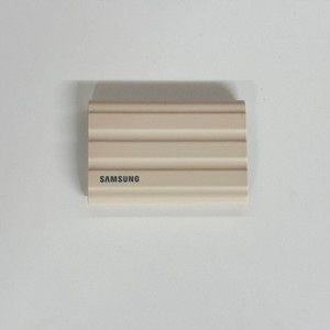 삼성 T7 Shield 2TB 베이지 외장 SSD