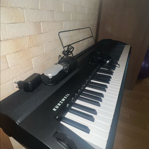 커즈와일 K280 전자피아노