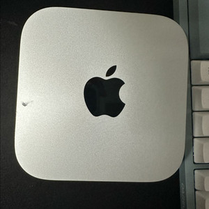 맥미니 M4 16GB/2TB 판매합니다