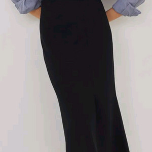 르메띠에 블랙 롱 머메이드 스커트