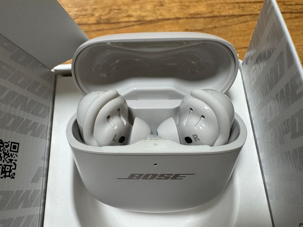 [민트급/급처] Bose QuietComfort Ultra Earbuds (QC 울트라 1세대) 풀박스--2