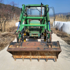 존디어5400(68마력)트랙터