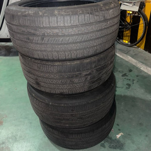 235/45R18 벤투스 타이어