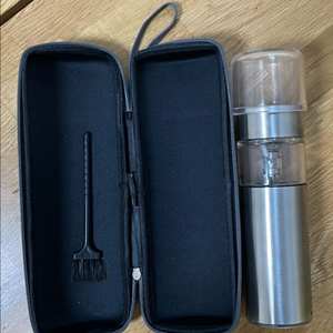 MARI STEIGER 전동 그라인더 + 휴대용 케이스