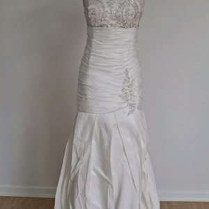 본식 화이트 튜브탑 웨딩 드레스(웨딩촬영 대여용,대여비로 구입하세요)