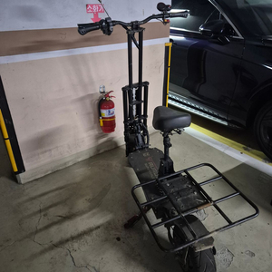 타우러스 슈퍼살롱 전동킥보드