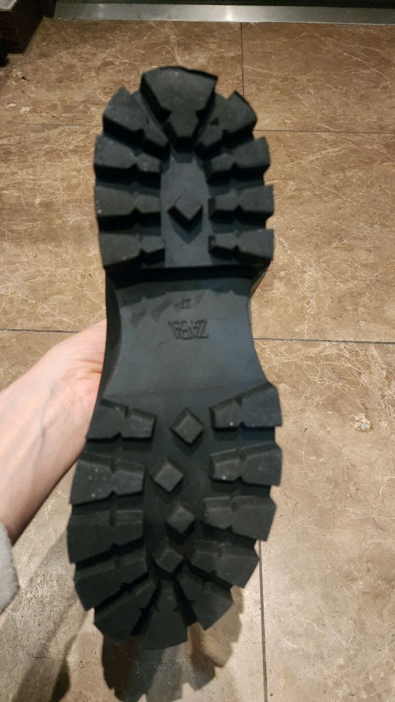 ZARA 자라 삭스 니트 롱부츠 37 (국내 품절템)--8