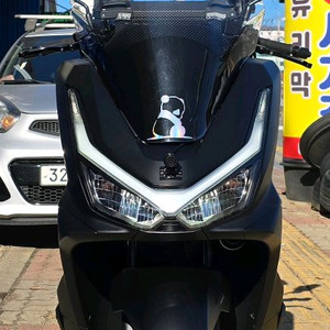 개인)혼다 PCX125 25년식 무광 블랙 신차급(배달세팅)