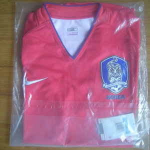 나이키 국대축구유니폼한정판희귀레어m사이즈/아디다스 노스페이스 러닝헬스캠핑 요가배낭여행 acg조던 아이폰 애플