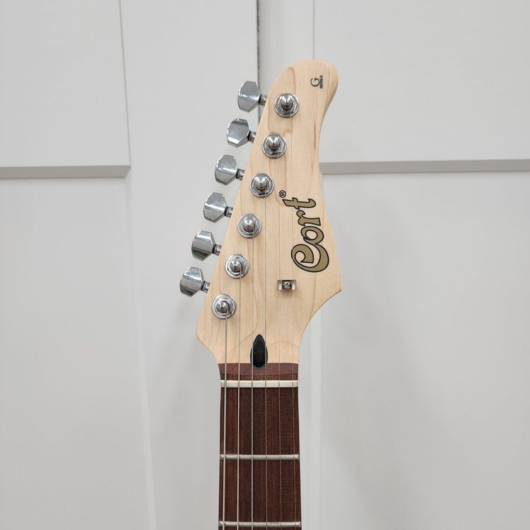 콜트 스트랫 일렉기타 G200 연핑크 이미지