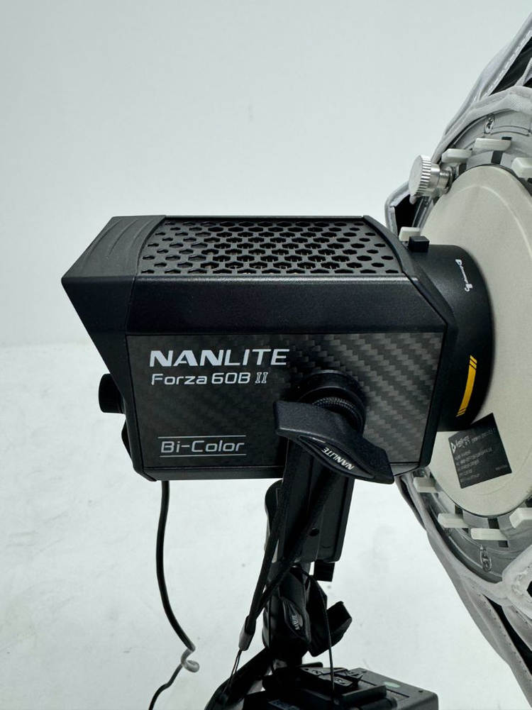 난라이트 포르자60B 소프트박스 리모콘 삼각대 박스 가방 악세 풀구성--2