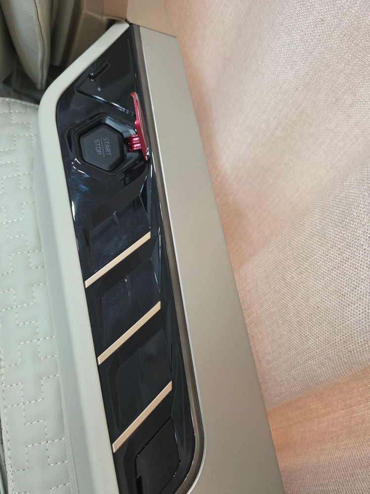 바디프랜드 메디컬 파라오 안마의자 이미지