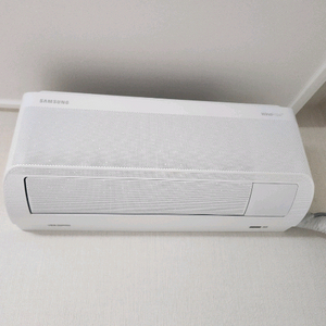 삼성 무풍 벽걸이형 에어컨 (설치비, 철거비, 실외기 포함)
