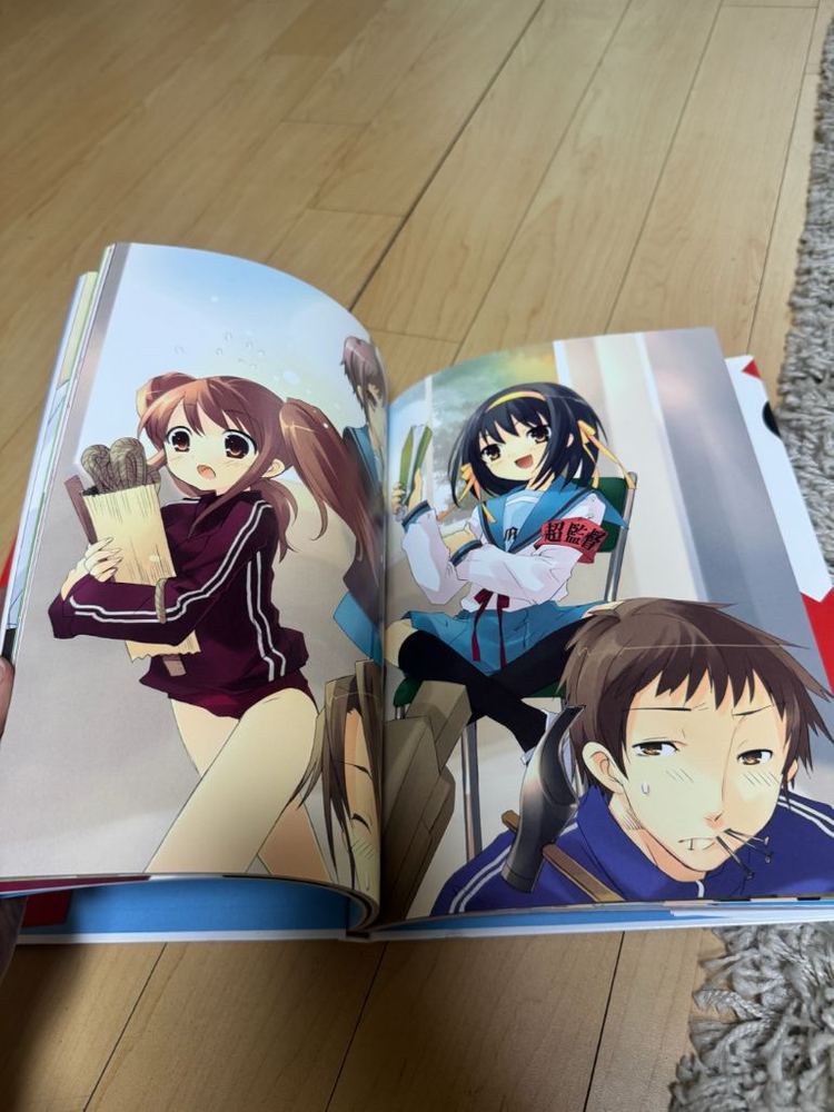 스즈미야 하루히 일러스트 화집--6