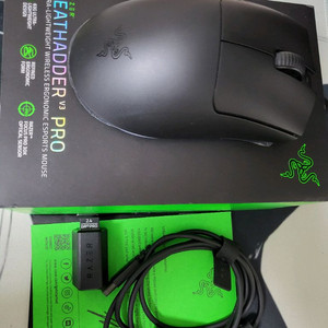 레이저 데스하드 V3 프로 게이밍 마우스