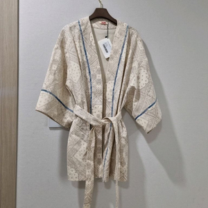 TAZE 페이즐리 패턴 로브 가운 새상품