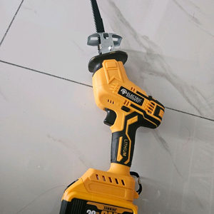 디월트호환용컷소입니다 이미지