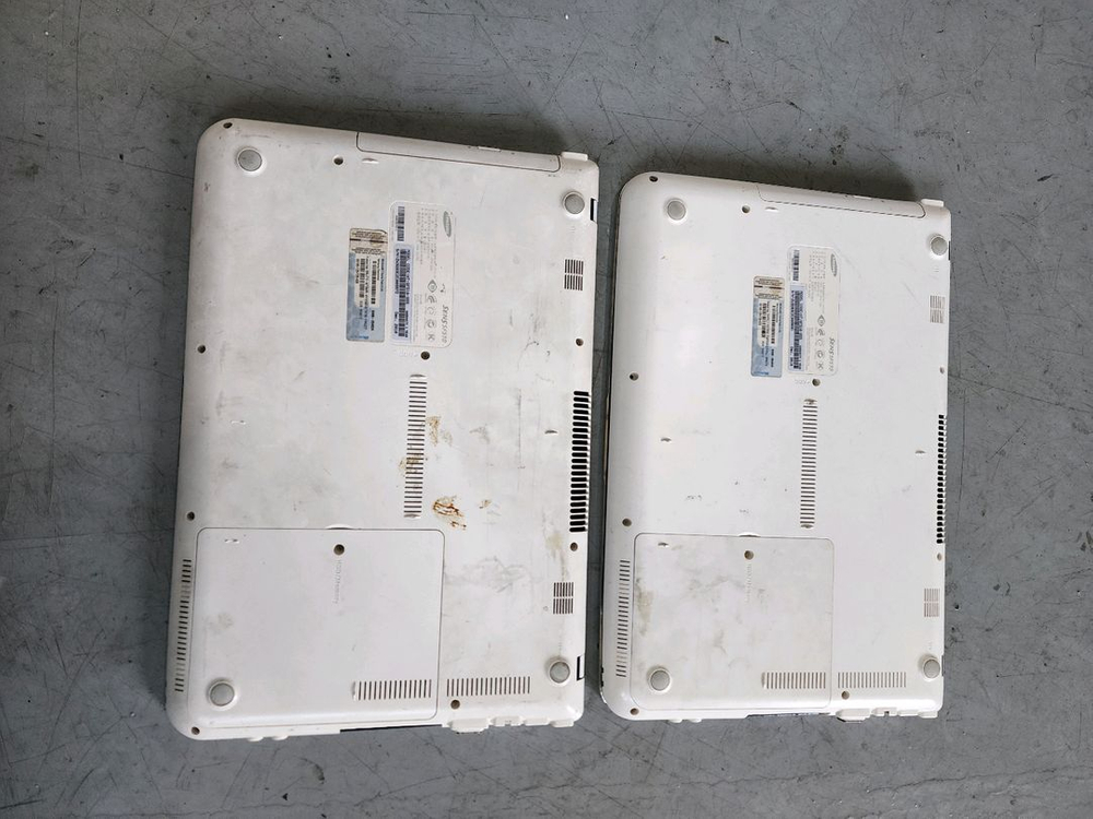삼성노트북 nt-sf510 2대 부품용으로 팝니다.--2