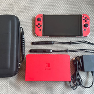 닌텐도스위치 OLED 슈퍼마리오 레드 에디션(5회미만 사용)+패밀리 트레이너