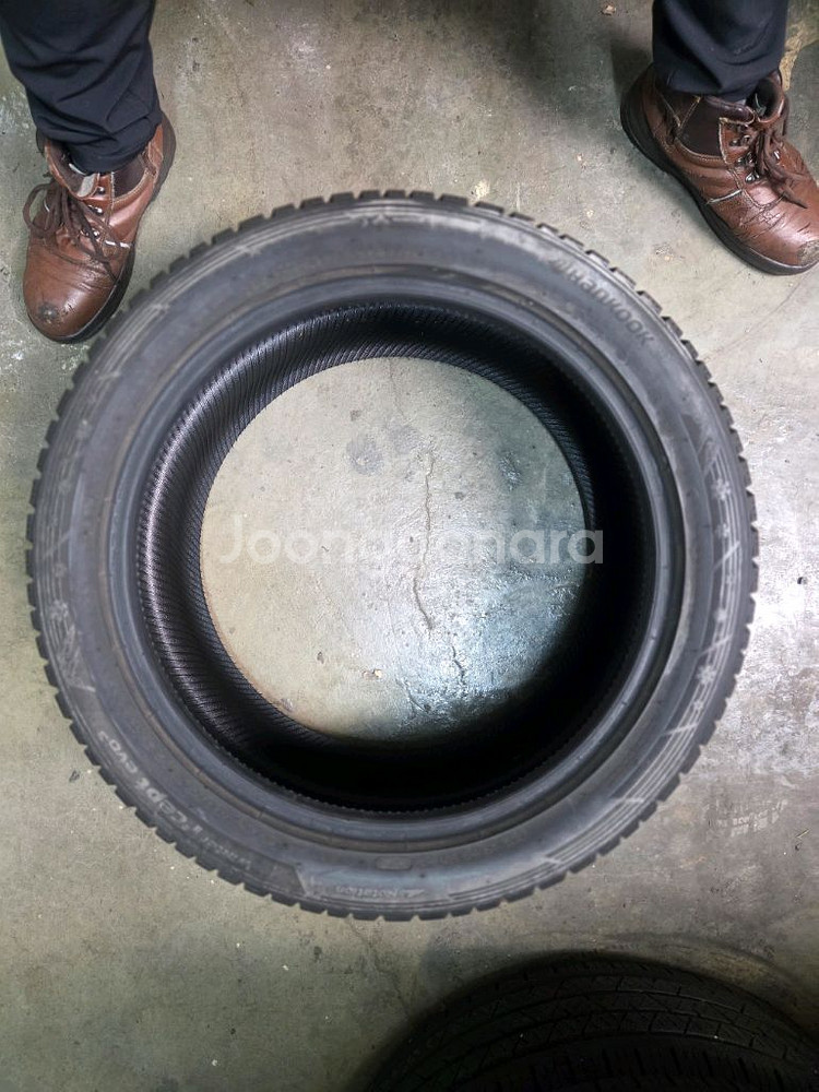 245/45/19 275/40R20 겨울타이어 한국 W330--2