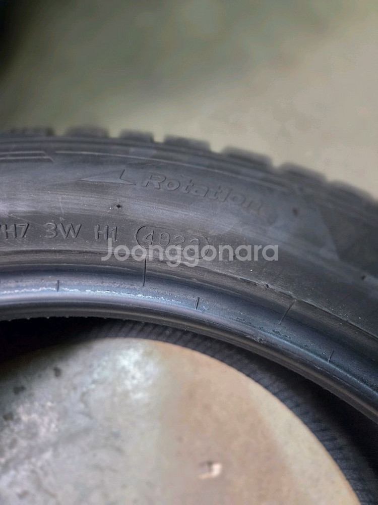 245/45/19 275/40R20 겨울타이어 한국 W330--9