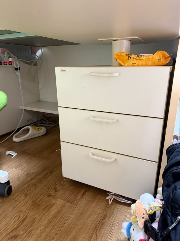 일룸 책상 서랍장 세트-의자포함(무료나눔) 이미지