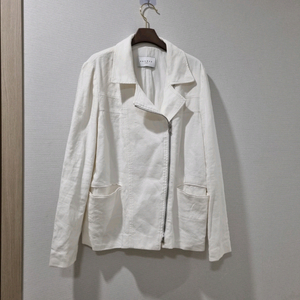 산드로 화이트 린넨 라이더 자켓