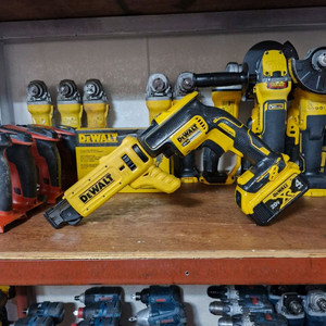 디월트충전매거진 매거진베어툴세트 DCF620 DCF6201