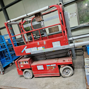 장기간 미사용 전동 고소작업차 수리용
