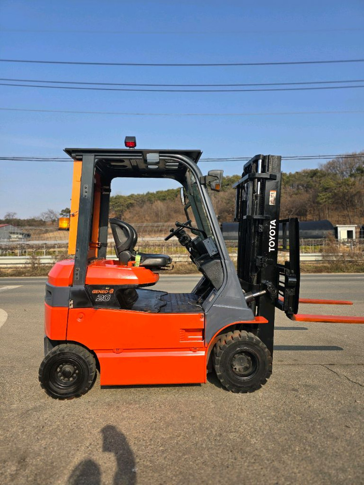 배터리좋은 2톤 자동발지게차 이미지