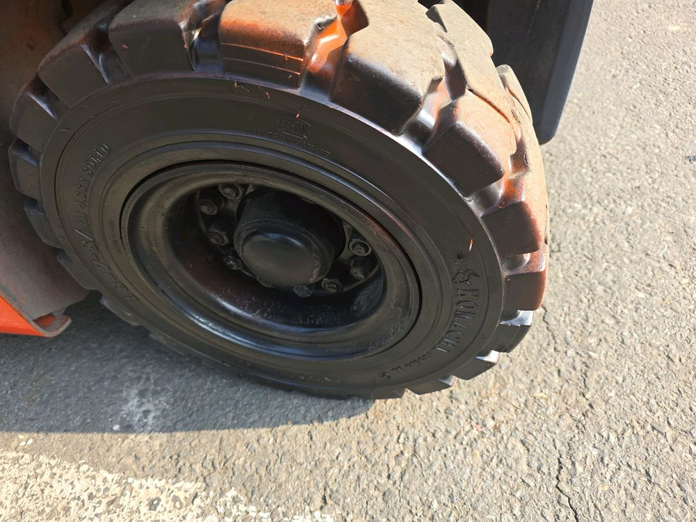 배터리좋은 2톤 자동발지게차 이미지