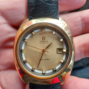 오메가 씨마스터 300 빈티지 시계 이미지