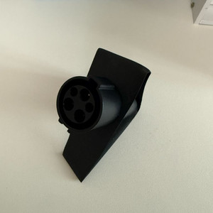 테슬라 j1772,j1772도어도크,선바이저,비상탈출 스크랩