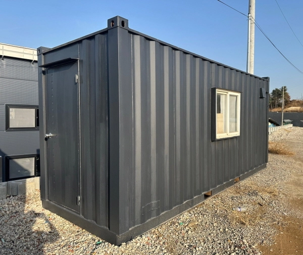 2.4m x 6m 중고 컨테이너 이미지
