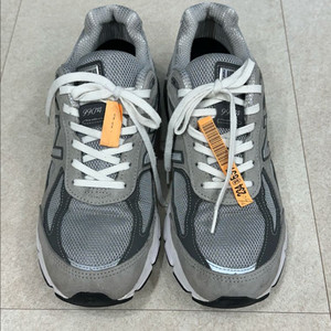 뉴발란스 990 v4 265