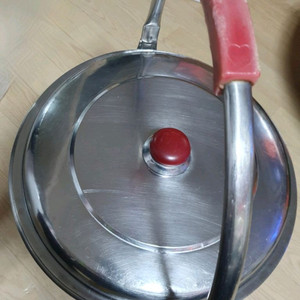 들통 2개 왕대 스테인레스 스텐레스 스댕 곰솥 찜솥 육수통 양동이 다용도 설렁탕 쌀통 곰 탕국 잡곡 보관 대용량 업 이미지