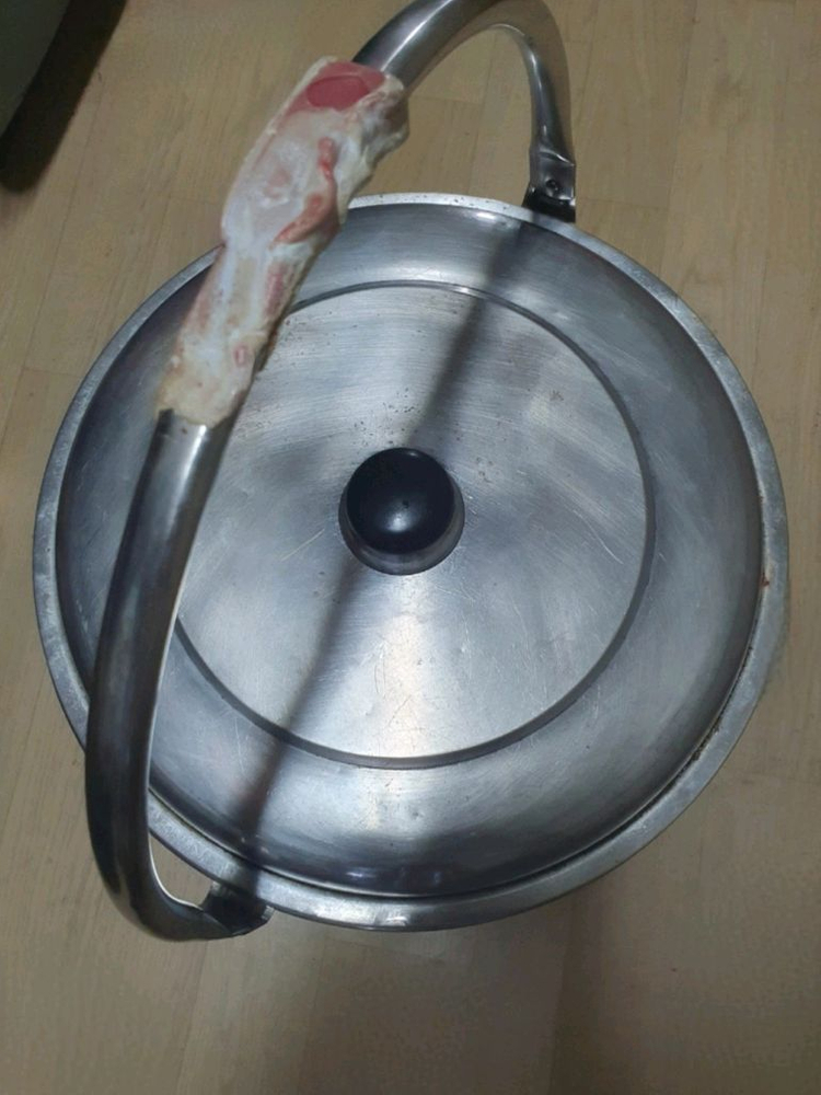 들통 2개 왕대 스테인레스 스텐레스 스댕 곰솥 찜솥 육수통 양동이 다용도 설렁탕 쌀통 곰 탕국 잡곡 보관 대용량 업 이미지