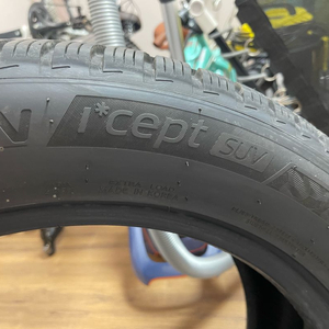 Q4 한국타이어 ion icept 윈터 타이어 255/50R19 235/55/19