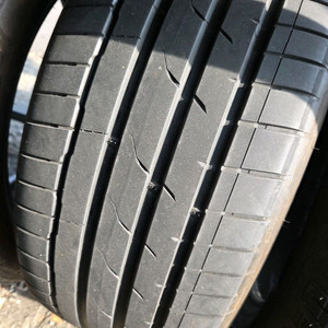 255 45 20 한국타이어 벤투스 에보3 ev 중고 2개 팝니다