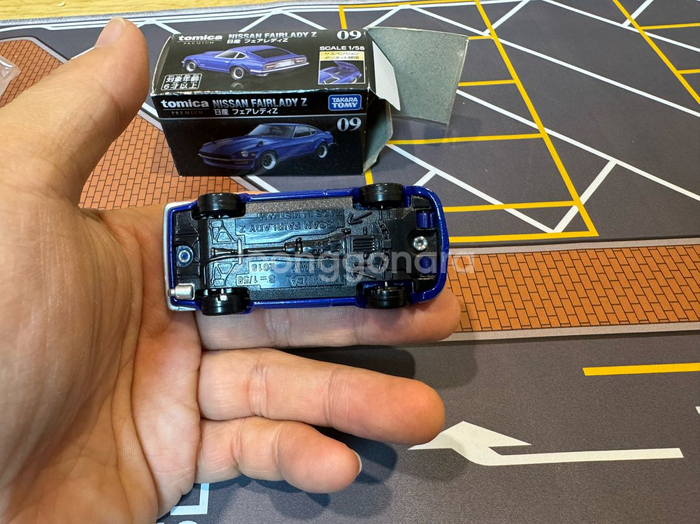 토미카 프리미엄 09번 닛산 페어레이디 Z--8