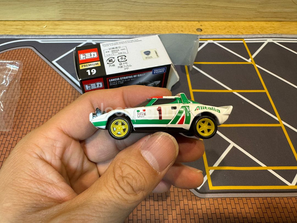토미카프리미엄 19번 란치아 스트라토스 HF 랠리--6