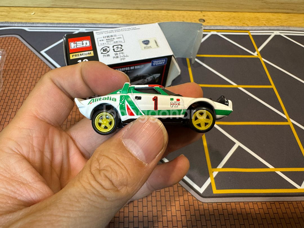 토미카프리미엄 19번 란치아 스트라토스 HF 랠리--7