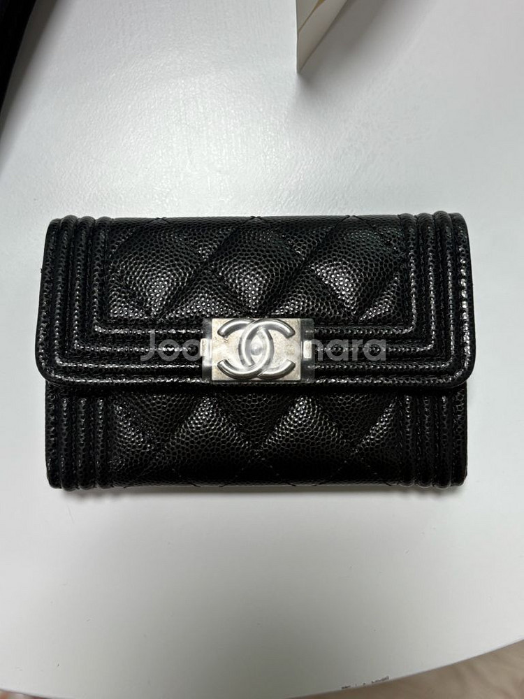 샤넬 보이 플랩 블랙 은장--1