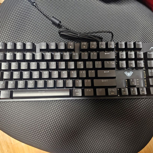 [AULA] 유선 기계식키보드,아우라 S2022 [블랙] 청축