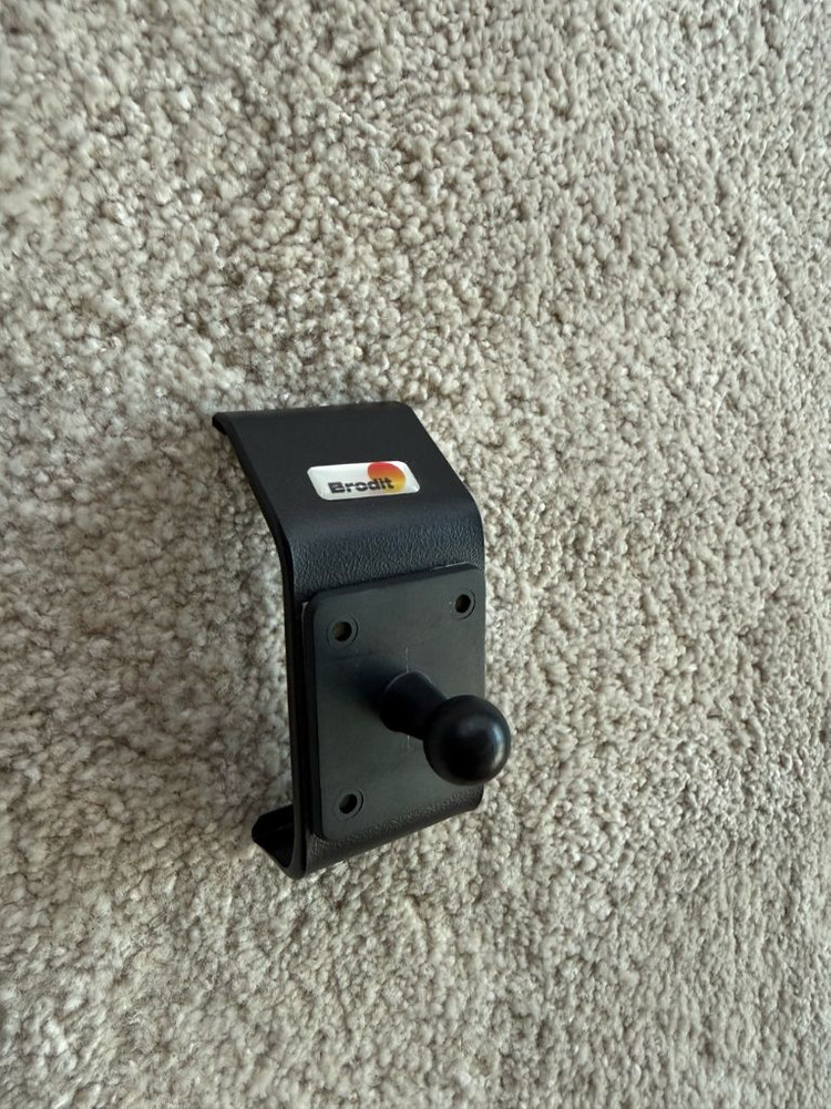 BMW F3x F8x 정품 카본 도어캐치 + 브로딧 마운트--4