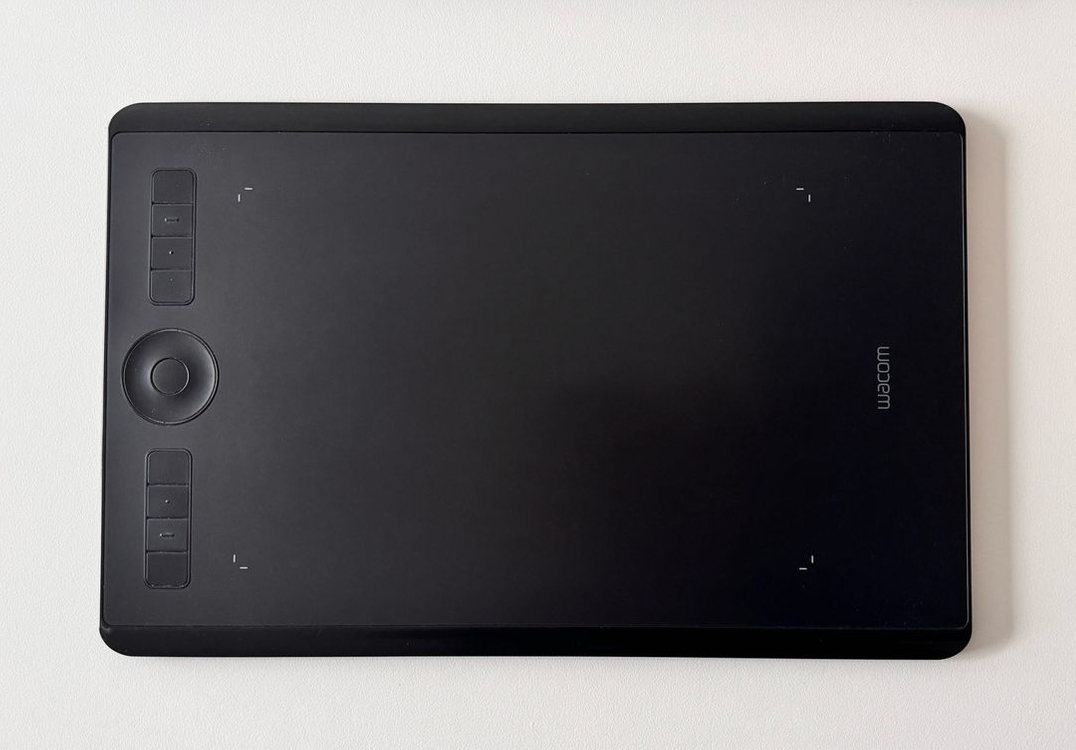 와콤 인튜어스 프로 pth-660 판매합니다.--5