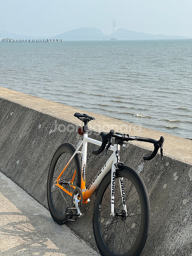 엔진11 2018 볼텍스 m사이즈 완차 판매--2