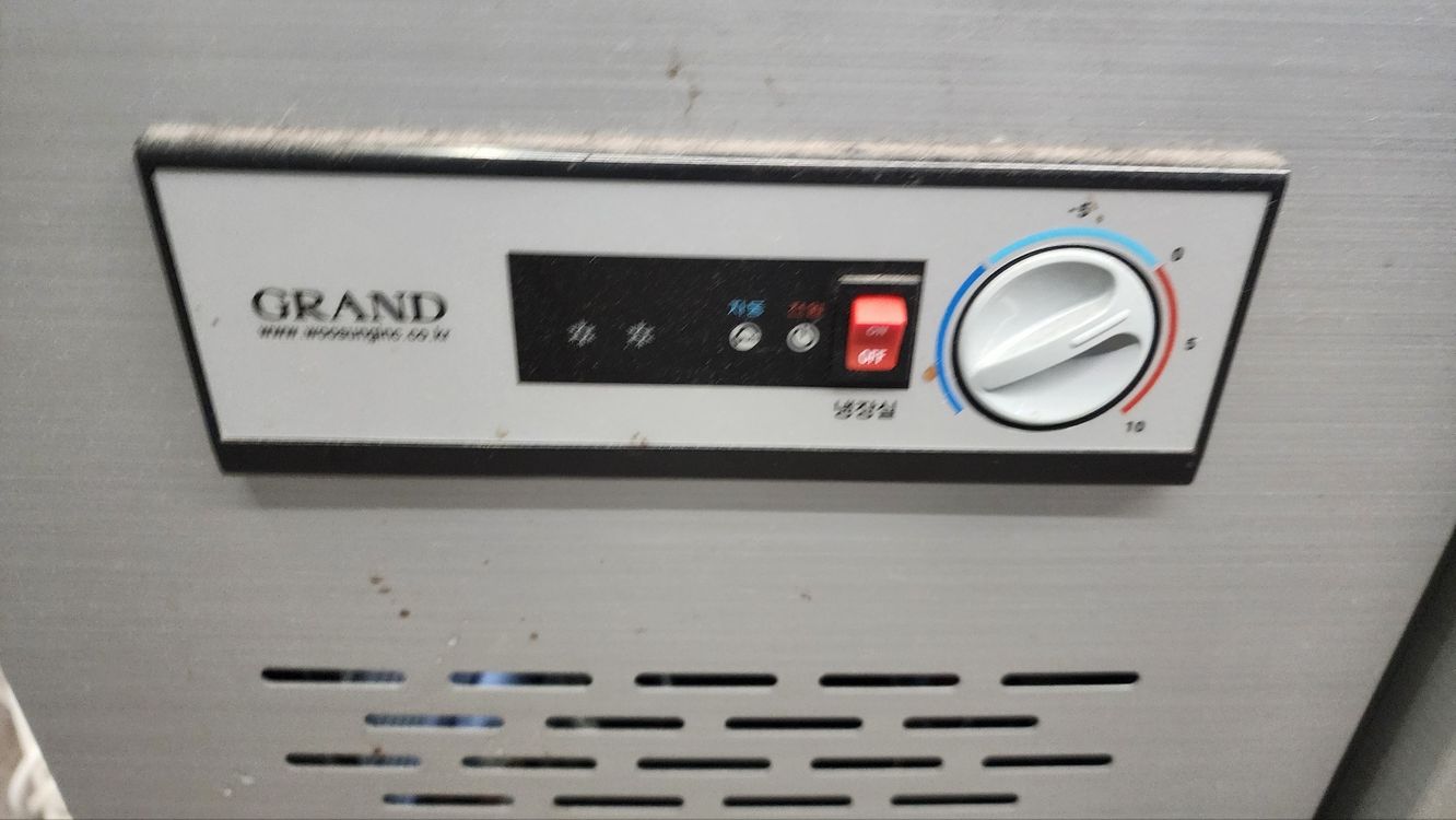 우성 테이블냉장고 1500 5자 CWS-150RT 팝니다--2